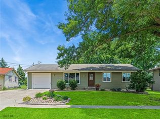 426 N Clark St, Pleasantville, IA 50225