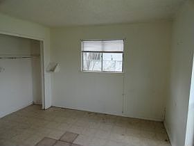 3rd image of 510 S San Eduardo Ave