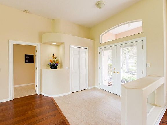 3rd image of 43 Circle Creek Way