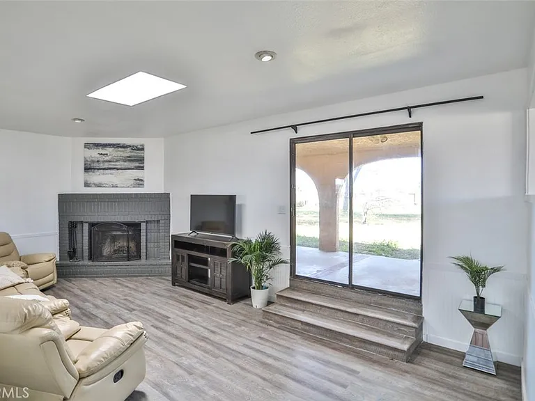 7033 W Avenue A2 — Photo 1