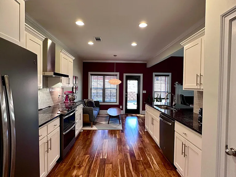 272 Lake Vista Way — Photo 5