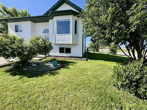 2nd image of 10111 NE 98a St