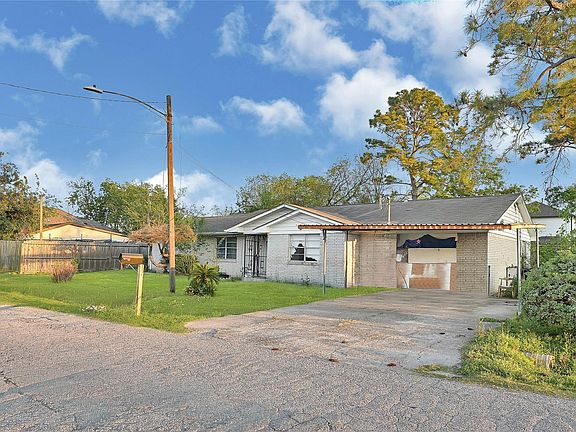 5th image of 7954 Booker St
