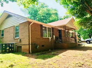 710 Kirksey Dr, Morganton, NC 28655