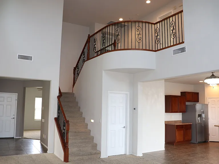 7373 W Monte Cristo Ave — Photo 5