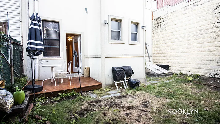 Rented by Nooklyn NYC LLC | media 1