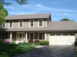 91 Fresno Ct, Naperville, IL 60540