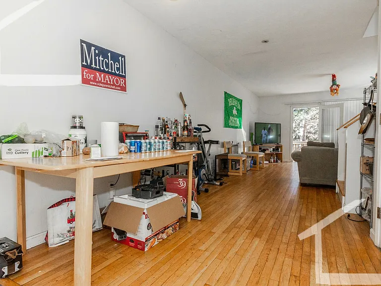 258D Allston St #D — Photo 16