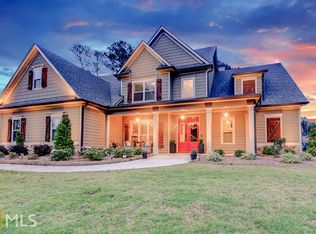 73 Belle Maison Dr, Newnan, GA 30265