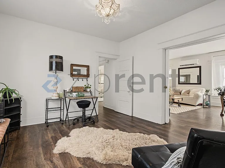 185 E Lincoln St — Photo 11