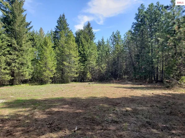 588 Hillcrest Rd, Bonners Ferry, ID 83805