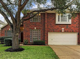 6505 Lauren Ln, Pearland, TX 77584