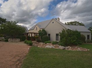 1390 Paradise Ranch Rd, Fredericksburg, TX 78624