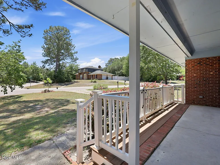 5914 Ormskirk Dr — Photo 44