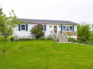 186 Oswego Rd, Pleasant Valley, NY 12569