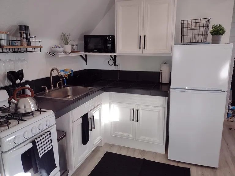 More kitchen views
