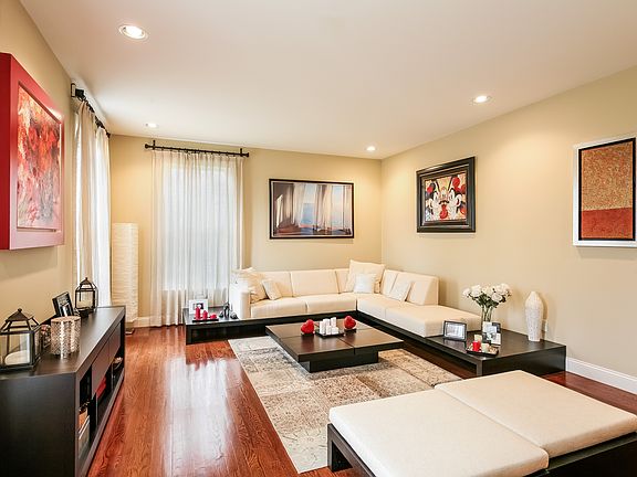 4th image of 119 Inningwood Pl