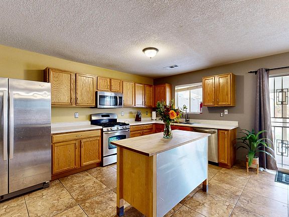 5th image of 11209 Egret Ct SW