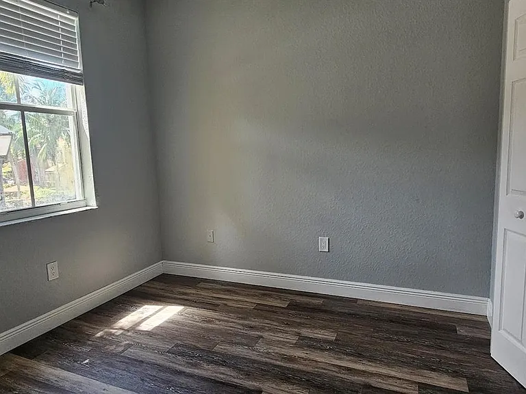 3311 Merrick Ln #902 — Photo 12