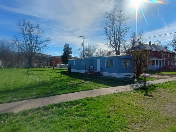 200 W 1st St #24