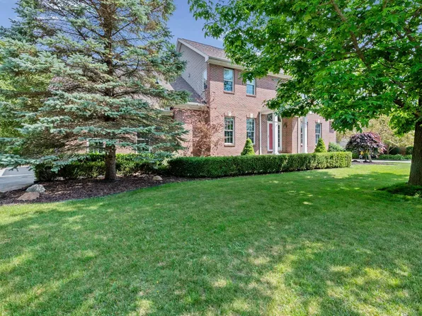 3276 Shorewood Ave, Fort Gratiot, MI 48059