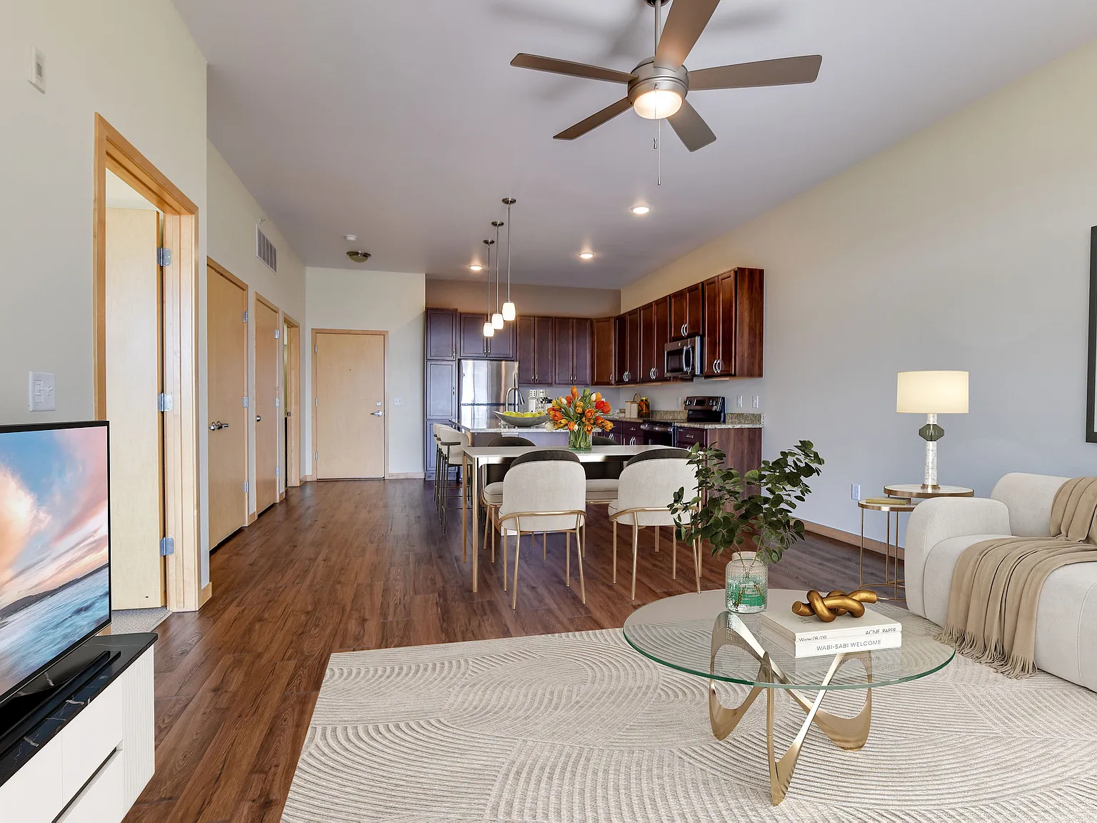 McKenzie Place Apartments — Photo 4