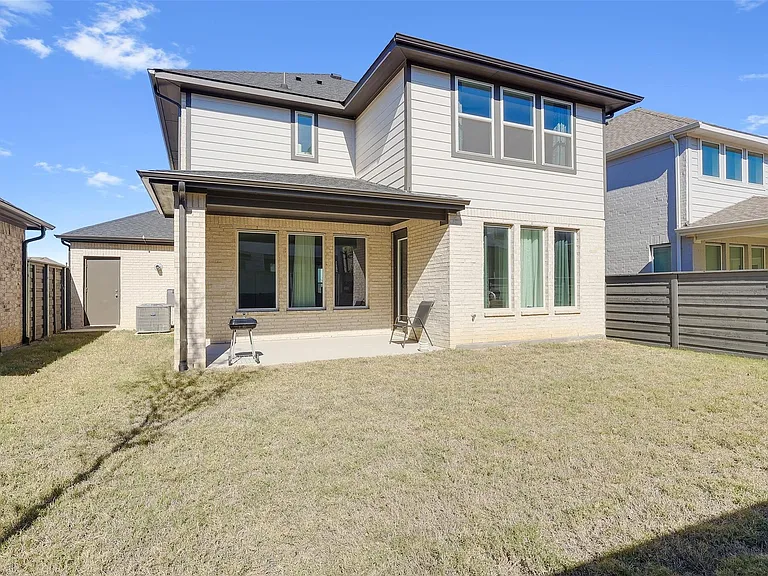 1220 Lady Mantle Way — Photo 32