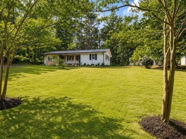 3839 Avents Ferry Rd, Sanford, NC 27330