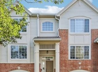 3386 Sanctuary Dr, Elgin, IL 60124
