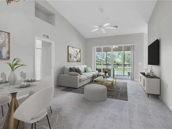 3435 Laurel Greens Ln S Unit 202, Naples, FL 34119