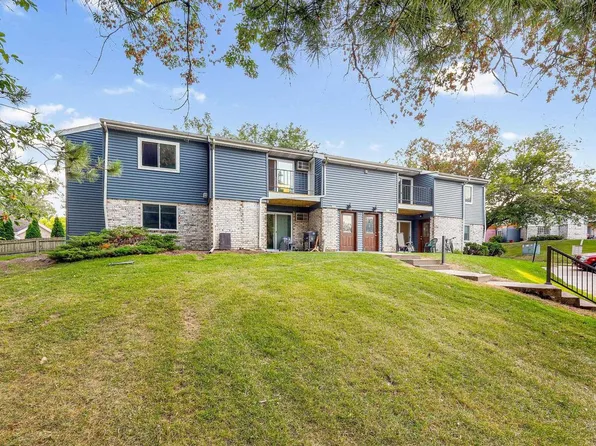 804 Whispering Pines Way, Fitchburg, WI 53713