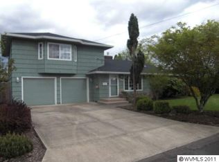 1700 NW Birch St, McMinnville, OR 97128