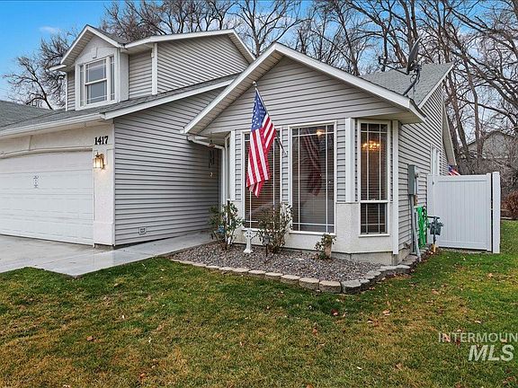 3rd image of 1417 Lois Ln