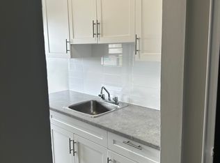 21 Stirling Ave S #23, Kitchener, ON N2G3N6