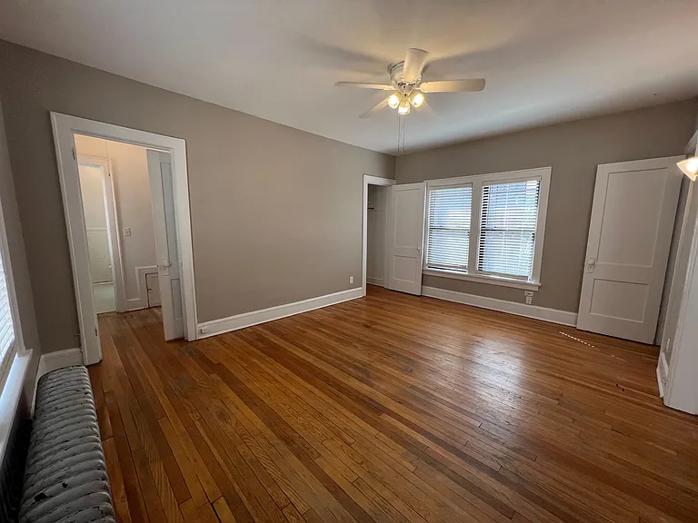 Stevens Square Apartments — Photo 109