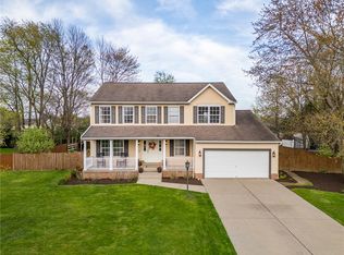 200 Camelot Dr, Butler, PA 16001