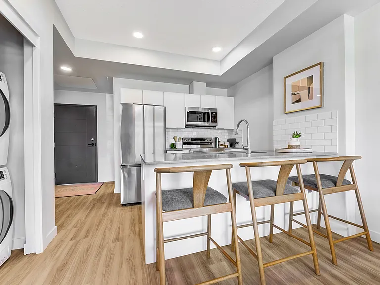 5394 Admiral Girouard St NW — Photo 27