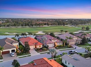 15606 Leven Links Pl, Lakewood Ranch, FL 34202