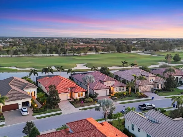 15606 Leven Links Pl, Lakewood Ranch, FL 34202