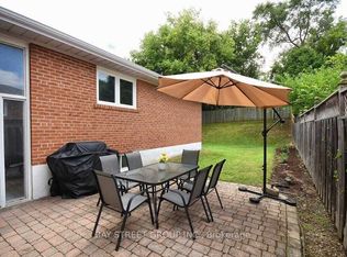 10 Coral Harbour Cres, Markham, ON L3T 2Z7
