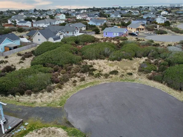1274 Cutlass SW, Ocean Shores, WA 98569