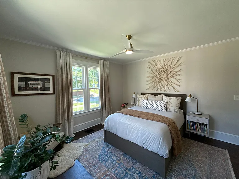 2016 Lombardy Cir — Photo 10