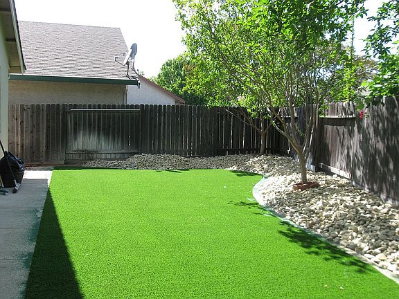 3rd image of 24 Costa Brase Ct