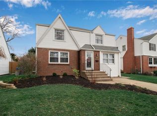 140 Avalon Dr, Amherst, NY 14226