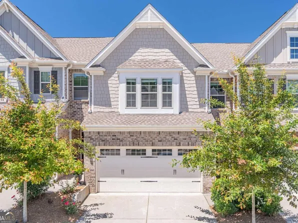 2050 Lanier Harbor Pt, Buford, GA 30518