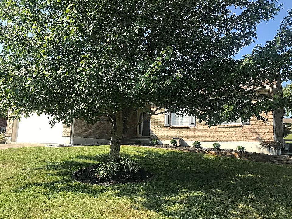 1st image of 656 Oakridge Dr