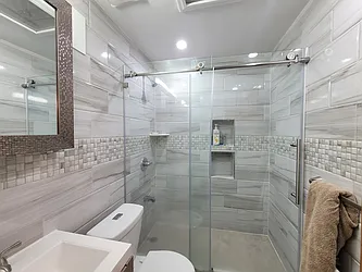 Rented by Bouklis Group