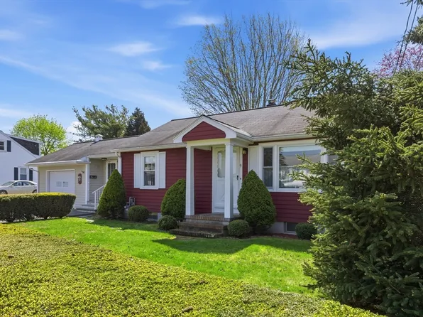 9 Brae Rd, Fairhaven, MA 02719