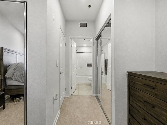 5th image of 838 Pine Ave Unit 215