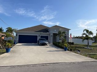 598 SW Sadwick Ave, Port Saint Lucie, FL 34953